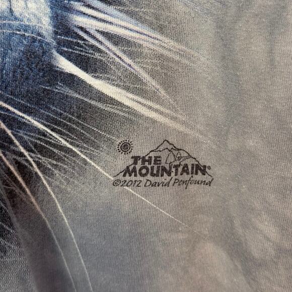 The Mountain American Flag Tiger Wildcat T-Shirt Size M Gray Graphic Print Bold - Picture 5 of 8